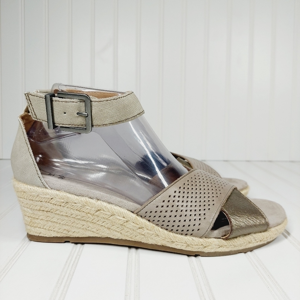 Earth Origins Naples Natasha Platinum Leather Espadrille Wedge Sandals D144 - Picture 6 of 15